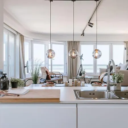 Huswell - Frontal Seaview In Apartment *