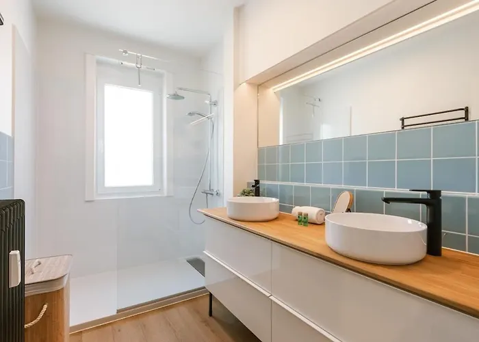 Huswell - Frontal Seaview In Appartement Oostende